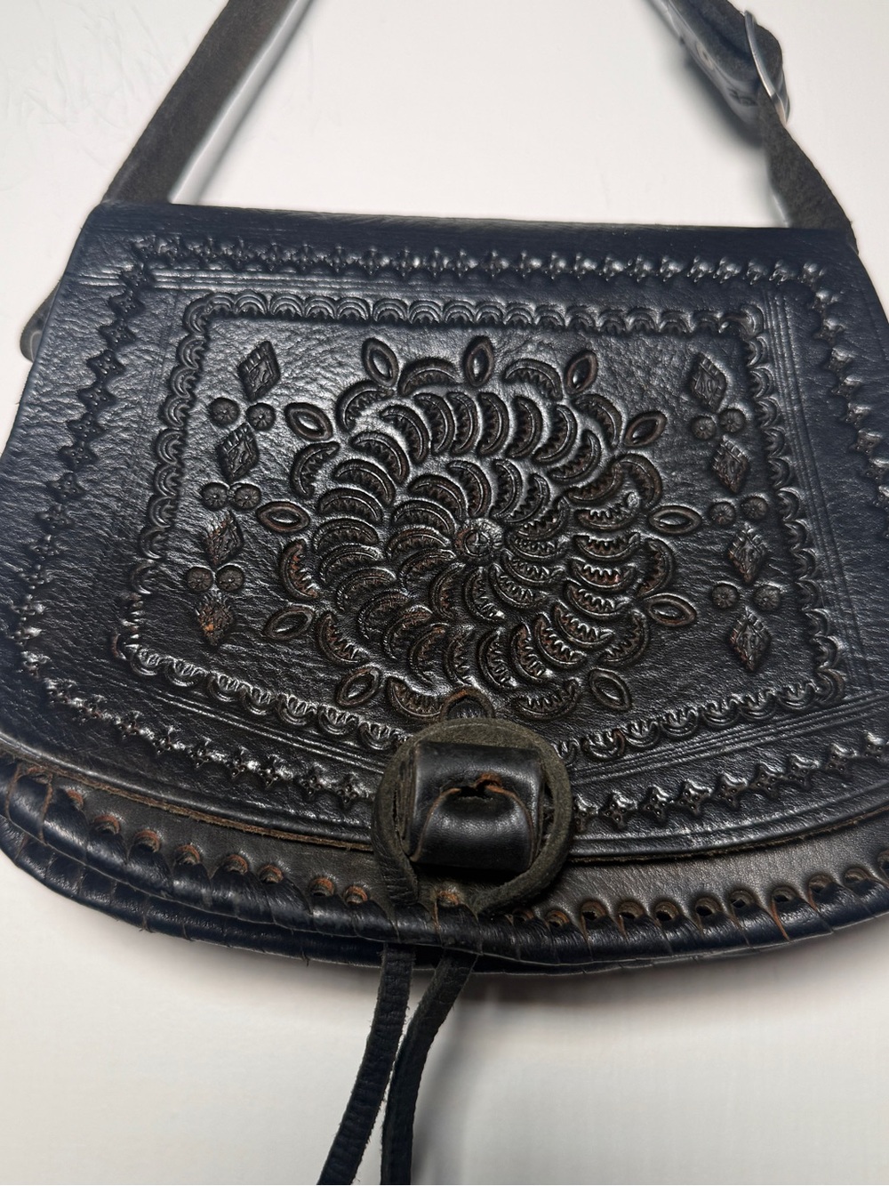Hand-Tooled Black Leather Crossbody Bag Purse Vintage